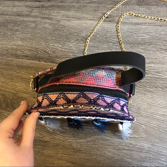 Tribal Cross Body - Picture 3 of 5